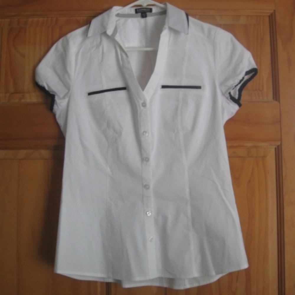 Express Essential Stretch White with Black Trim Button Down Shirt